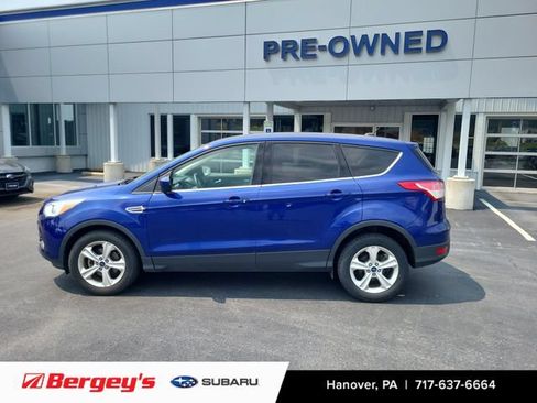 Used 2014 Ford Escape SE FWD image 2