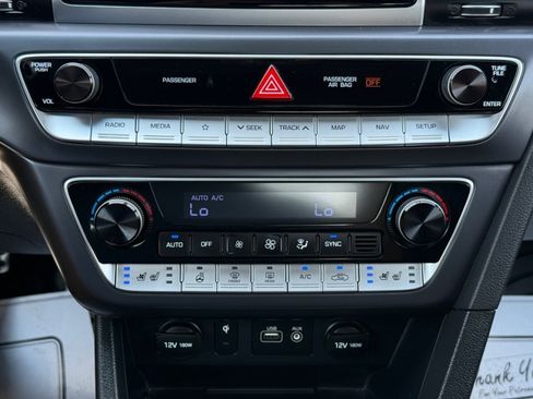 Used 2018 Hyundai Sonata Limited FWD image 18