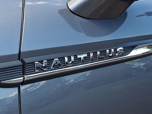 Used 2023 Lincoln Nautilus Reserve w/ Equipment Group 201A AWD/4WD image 30