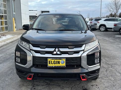 Used 2023 Mitsubishi Outlander Sport image 2