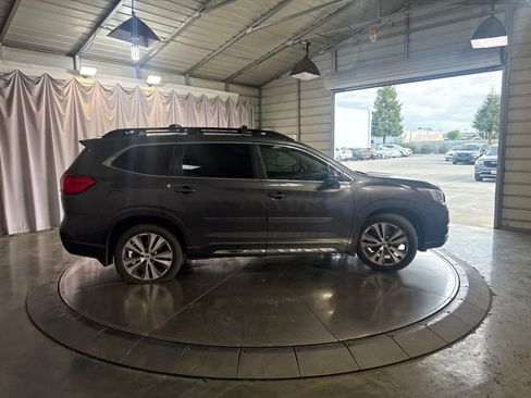 Used 2021 Subaru Ascent Limited w/ Popular Package #2A AWD/4WD image 3