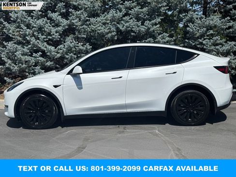 Used 2023 Tesla Model Y Long Range AWD/4WD image 4