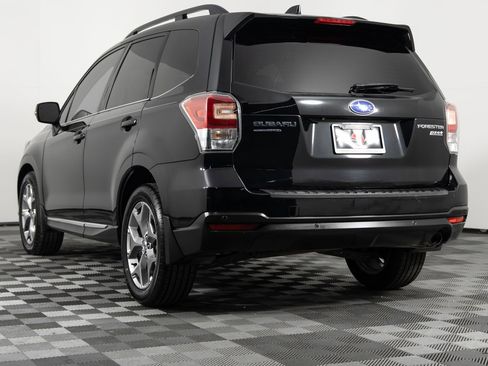 Used 2017 Subaru Forester 2.5i Touring image 5