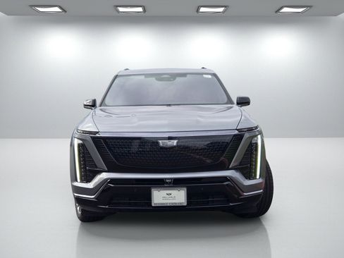 New 2026 Cadillac Vistiq Sport image 2