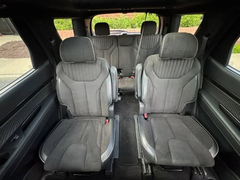 Used 2024 Hyundai Palisade Calligraphy AWD/4WD image 13