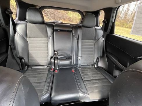 Used 2024 Mitsubishi Outlander SE image 15