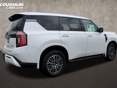 New 2025 Nissan Armada SL w/ Captain's Chari Seat Package image 5