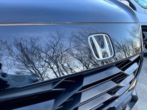 Used 2023 Honda HR-V Sport image 28