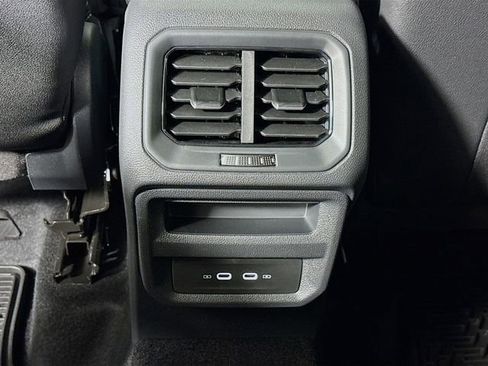 New 2026 Volkswagen Taos SEL AWD/4WD image 28