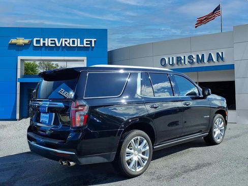 Used 2024 Chevrolet Tahoe High Country image 3