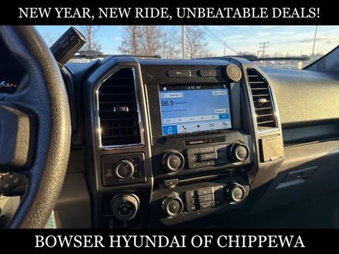 Used 2016 Ford F150 XLT w/ Equipment Group 302A Luxury image 3