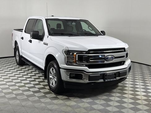 Used 2018 Ford F150 XLT w/ Equipment Group 301A Mid AWD/4WD image 3