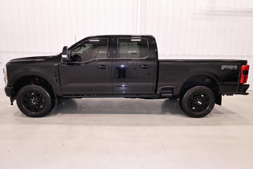 Certified 2024 Ford F350 Lariat w/ Lariat Ultimate Package AWD/4WD image 7