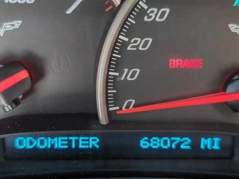 Used 2006 Chevrolet Corvette Convertible w/ Preferred Equipment Group RWD image 12