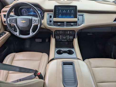 Used 2023 Chevrolet Tahoe Premier w/ Premium Package AWD/4WD image 9