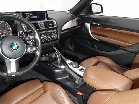 Used 2016 BMW M235i xDrive Convertible image 11