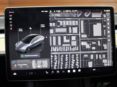 Used 2023 Tesla Model 3 Standard Range RWD image 22