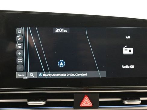 Used 2025 Hyundai Elantra Limited FWD image 20