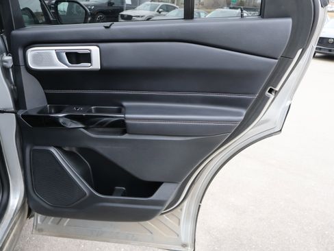 Used 2021 Ford Explorer ST w/ Equipment Group 401A image 12