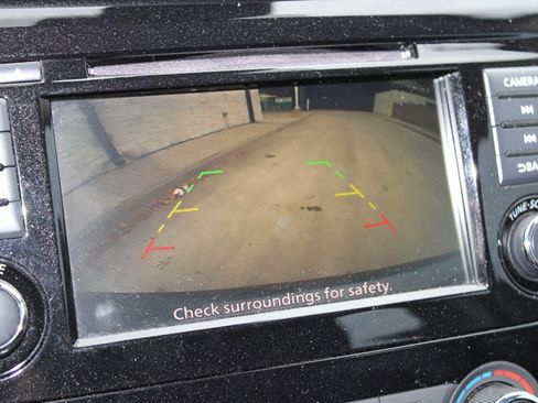 Used 2022 Nissan Rogue Sport S image 7