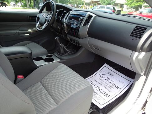 Used 2012 Toyota Tacoma 4x4 Access Cab SR5 image 34