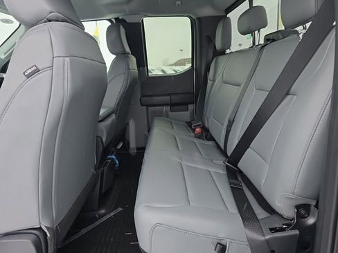 New 2025 Ford F550 4x4 Supercab Super Duty image 30