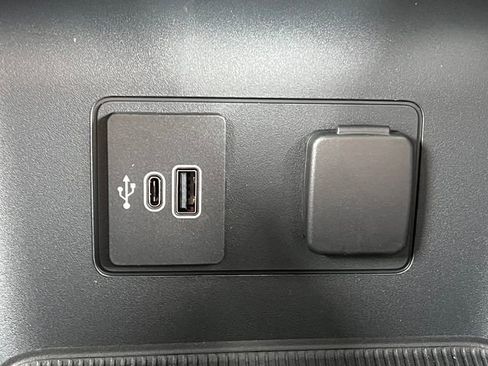 New 2026 Ford Explorer Active w/ Active Comfort Package AWD/4WD image 29