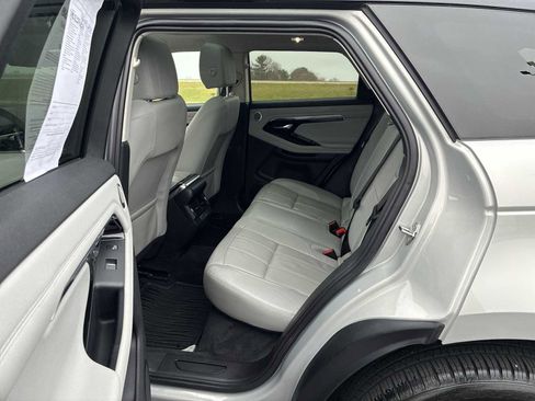 Used 2020 Land Rover Range Rover Evoque SE image 24