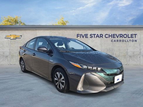 Used 2018 Toyota Prius Prime Plus image 1