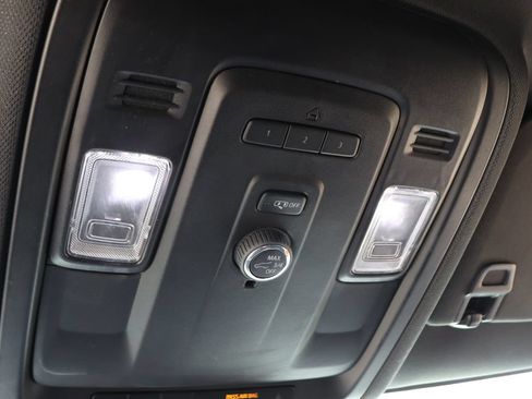 Used 2023 Chevrolet Tahoe LT RWD image 29