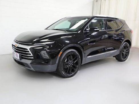 Certified 2023 Chevrolet Blazer Premier w/ Safety Plus Package AWD/4WD image 16