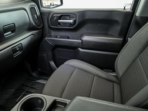 Certified 2025 Chevrolet Silverado 1500 Custom AWD/4WD image 24