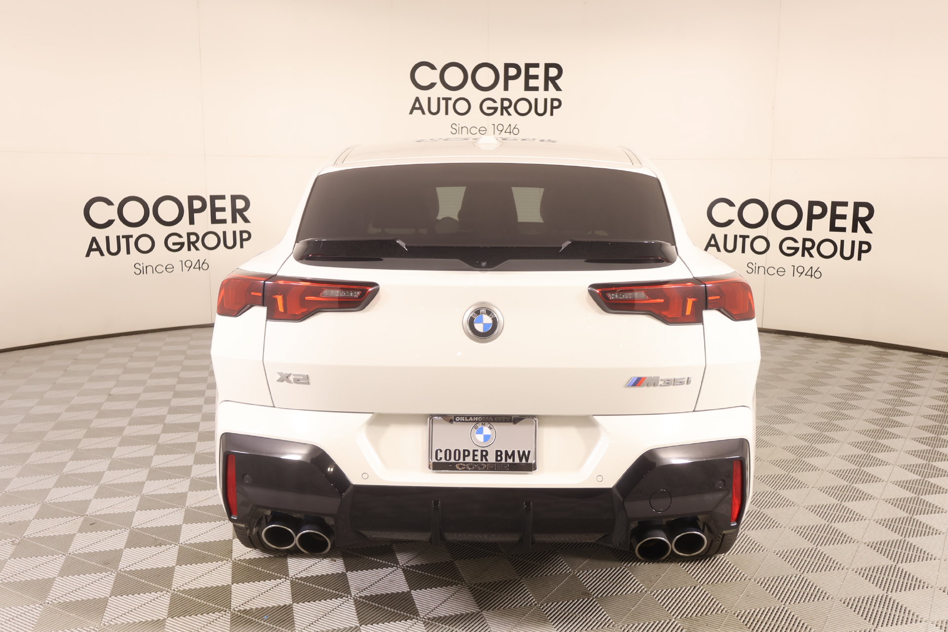 Used 2024 BMW X2 M35i AWD/4WD image 22