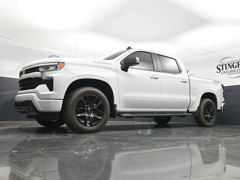 Used 2023 Chevrolet Silverado 1500 RST w/ Protection Package AWD/4WD image 28