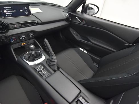 New 2026 MAZDA MX-5 Miata Sport w/ Interior Package RWD image 28
