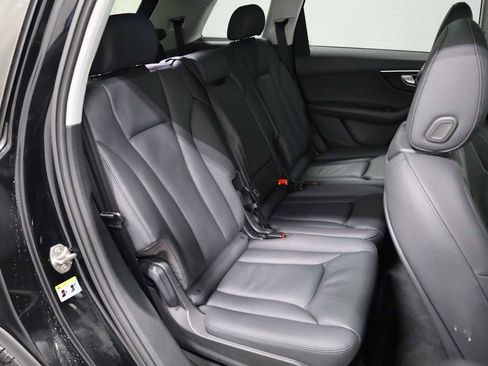Used 2022 Audi Q7 Premium Plus image 34