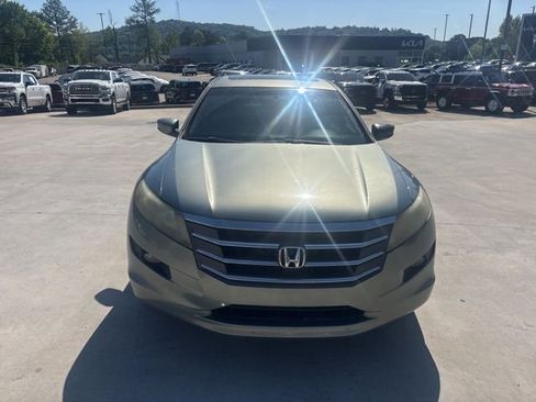 Used 2010 Honda Crosstour EX image 2