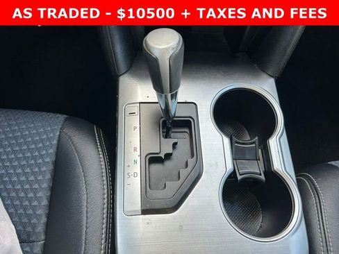 Used 2014 Toyota Camry SE image 23