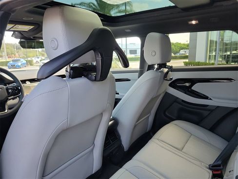 New 2026 Land Rover Range Rover Evoque S image 17