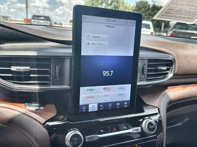 Used 2022 Ford Explorer King Ranch w/ Technology Package AWD/4WD image 13