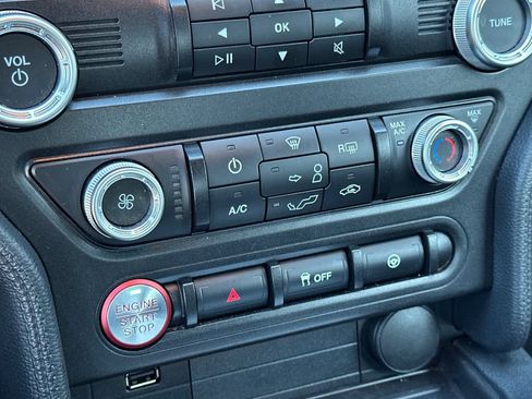 Certified 2022 Ford Mustang GT image 19