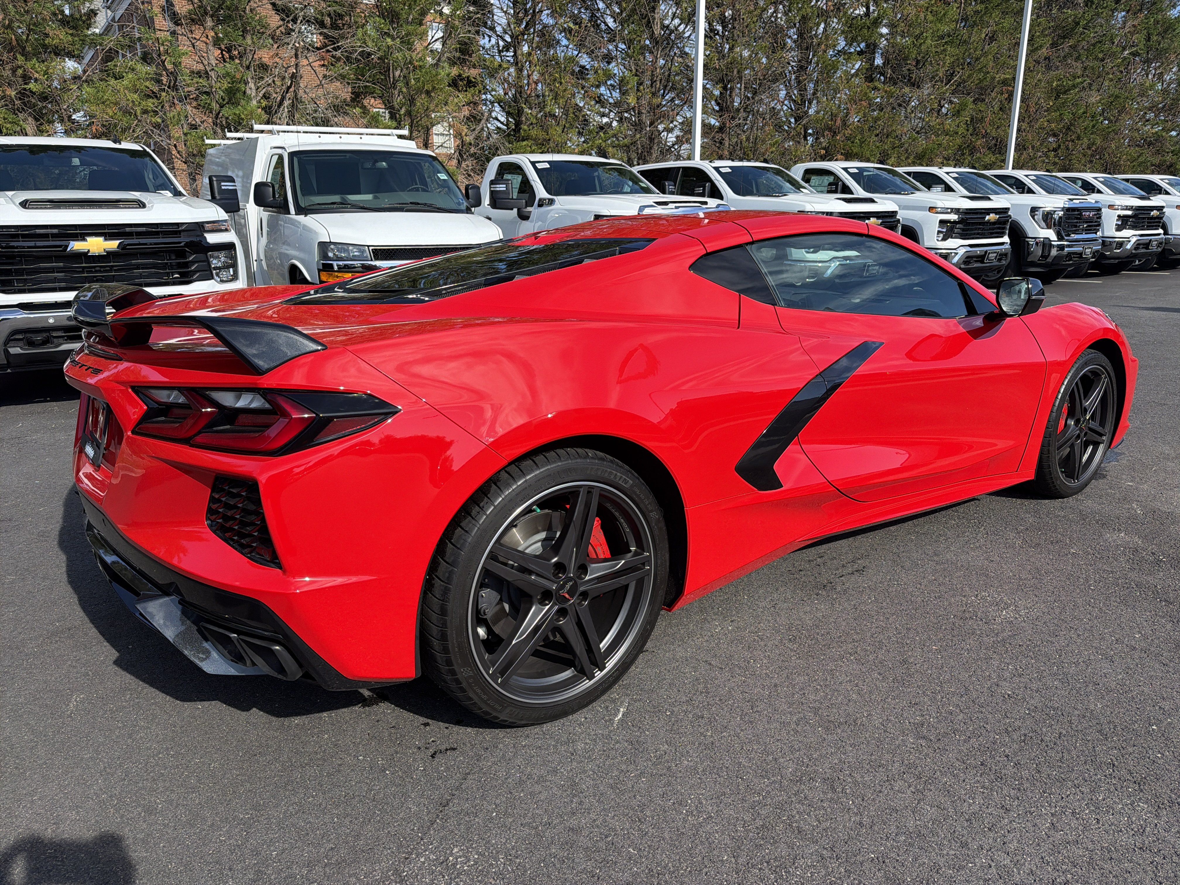 Used 2024 Chevrolet Corvette Stingray Premium Cpe w/ Z51 Performance Package RWD image 10