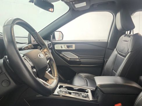 Used 2021 Ford Explorer ST w/ Equipment Group 401A AWD/4WD image 14