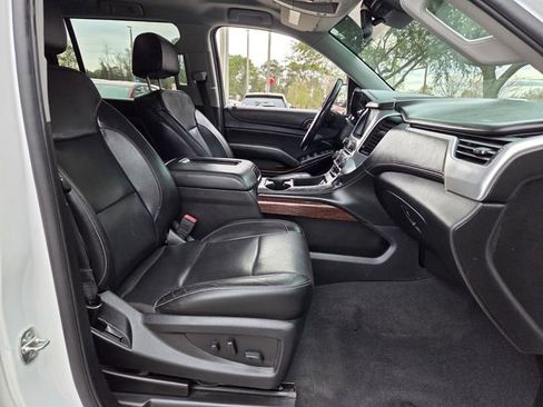 Used 2020 GMC Yukon XL SLT image 26