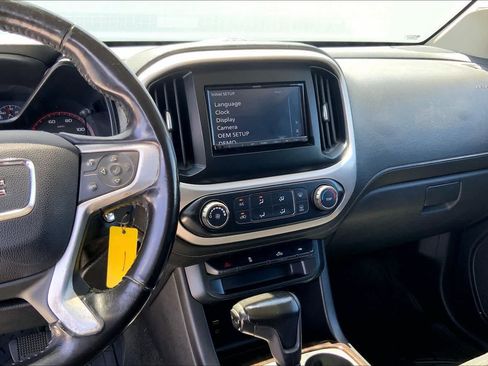 Used 2016 GMC Canyon SLE RWD image 15