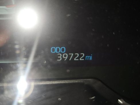 Used 2024 Toyota RAV4 XLE w/ Convenience Package AWD/4WD image 25