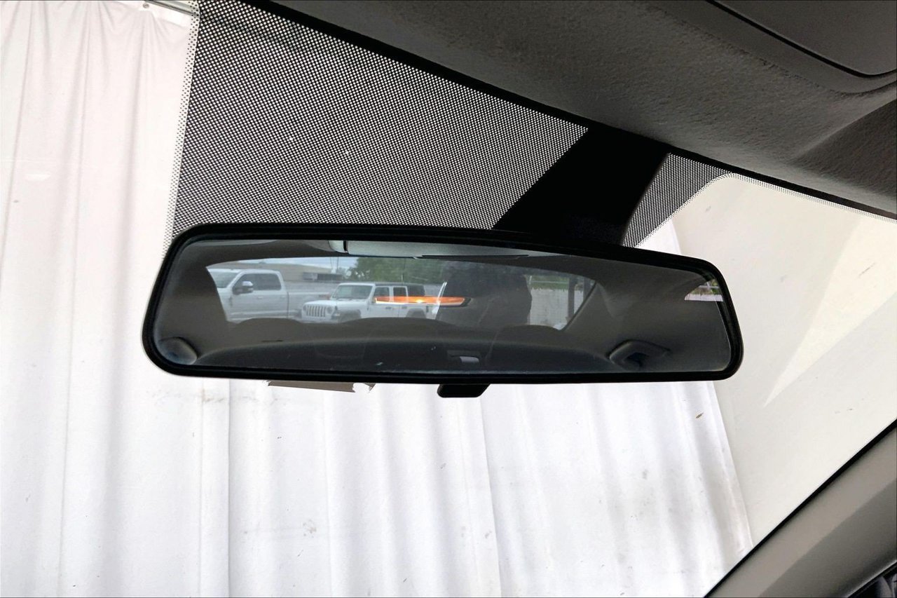 Used 2022 Kia Forte Sedan FWD image 16