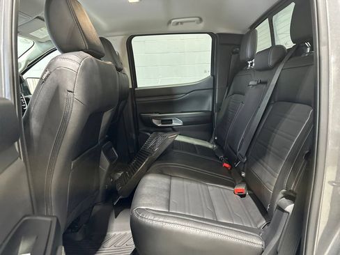 Used 2024 Ford Ranger Lariat w/ FX4 Off-Road Package AWD/4WD image 16