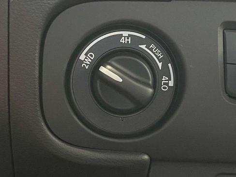 New 2025 Nissan Frontier PRO-4X image 22