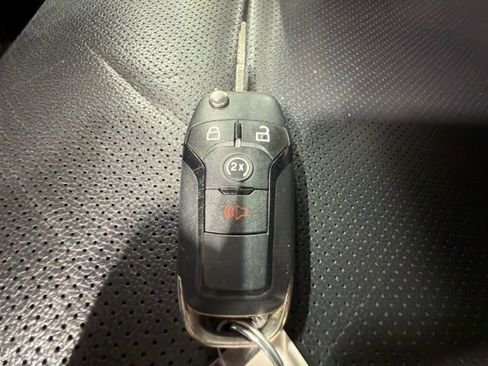 Used 2019 Ford F150 XLT w/ Equipment Group 302A Luxury image 28